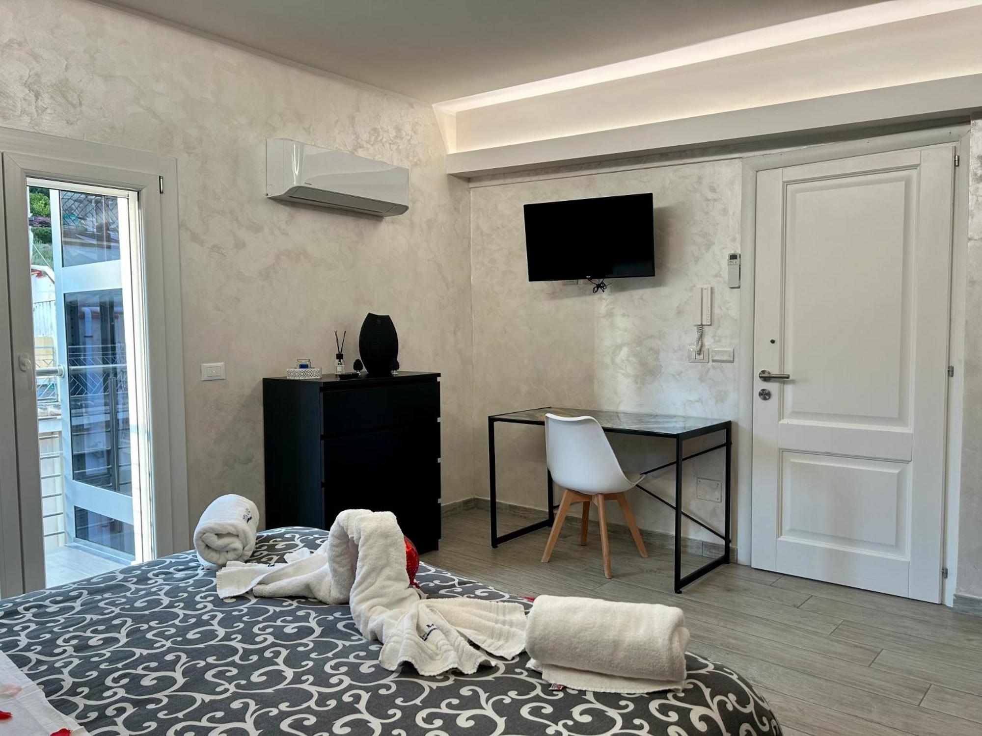 Vista Mare Apartments 贾迪尼-纳克索斯 客房 照片